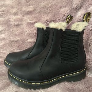Dr Martens Lenore Chelsea Boot